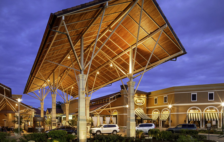 How to get to The Shops at La Cantera in San Antonio by Bus?